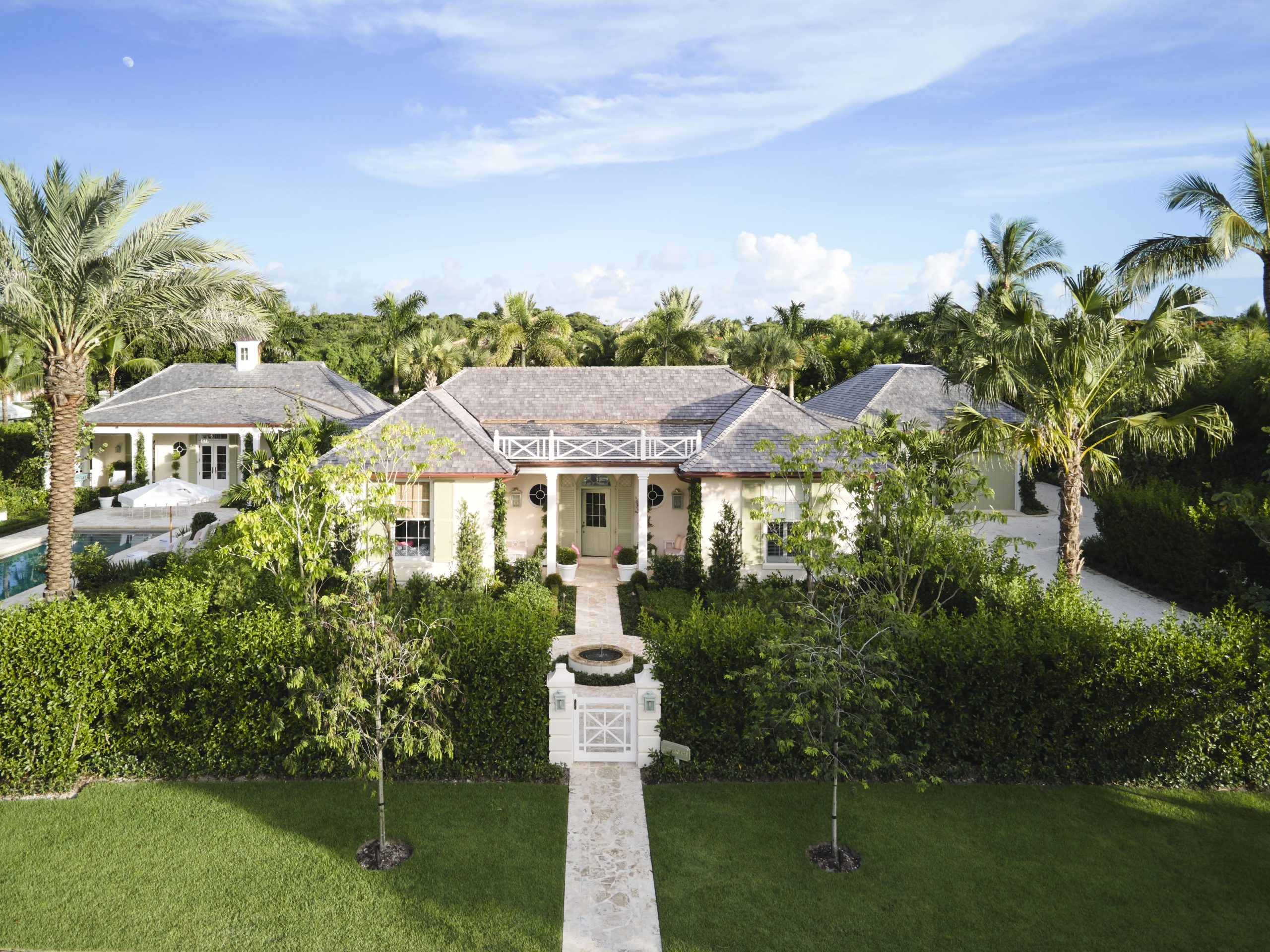 Little Gate - Luxury Bahamian Architecture